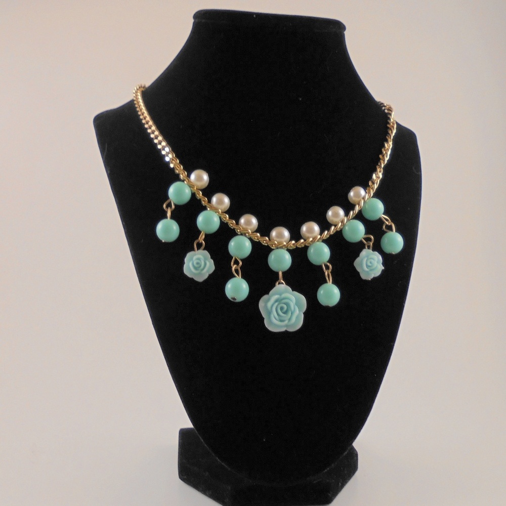 Flowers Necklace